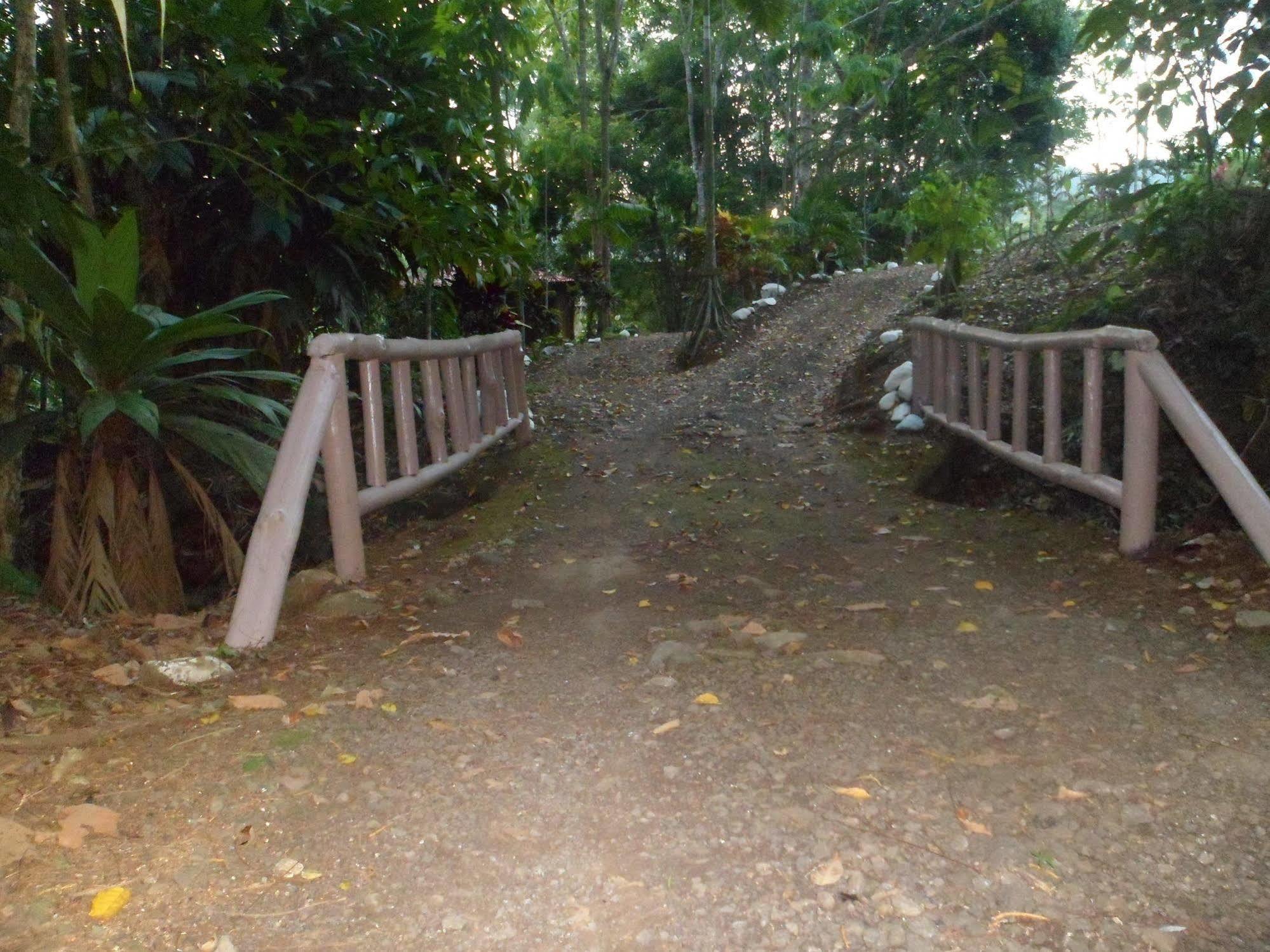 Hotel Valle Azul San Gerardo Eksteriør bilde