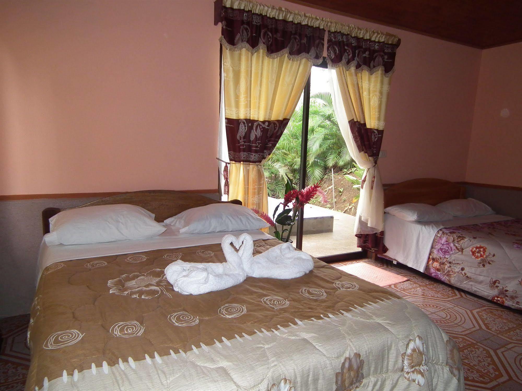 Hotel Valle Azul San Gerardo Eksteriør bilde